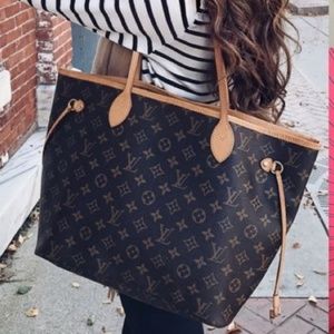 ✅✅✅AUTHENTIC LOUIS VUITTON✅✅✅